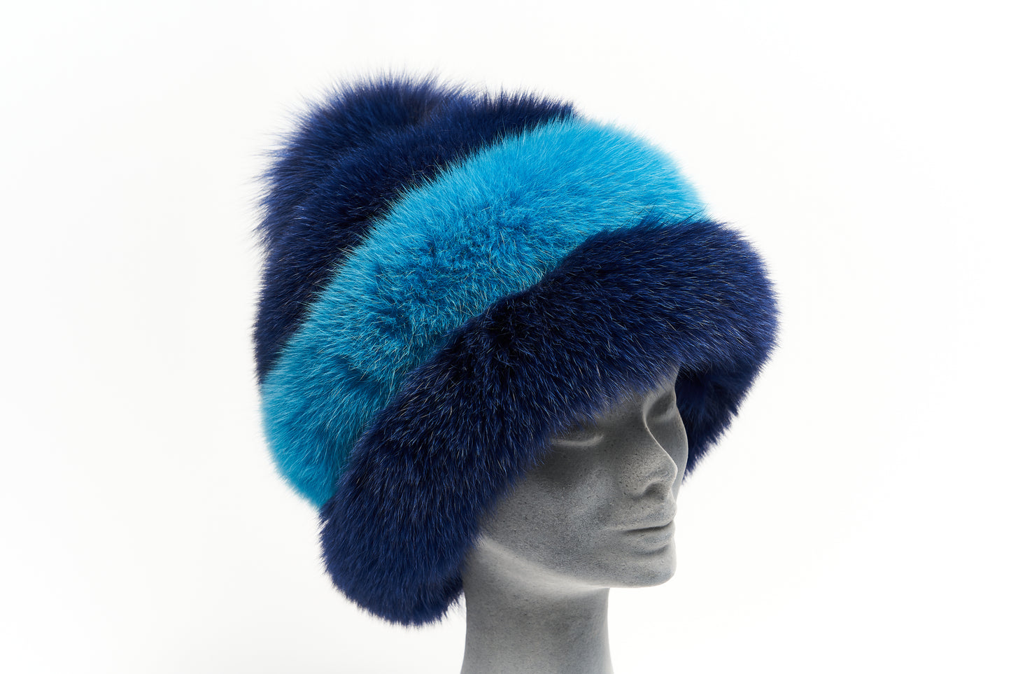 Colbacco in volpe bicolor azzura e blu